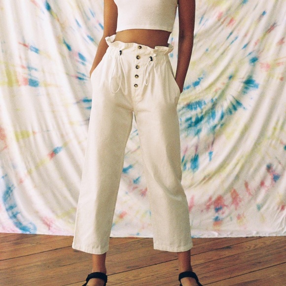 Urban Outfitters Pants - Urban outfitters white pants